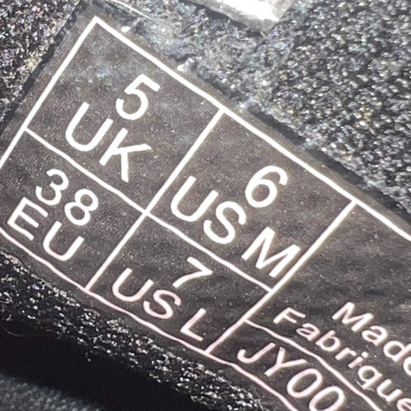 DOC MARTENS - Picture 6 of 6